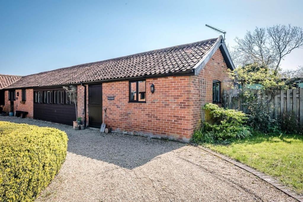 The Studio, Hoo Woodbridge Exterior photo